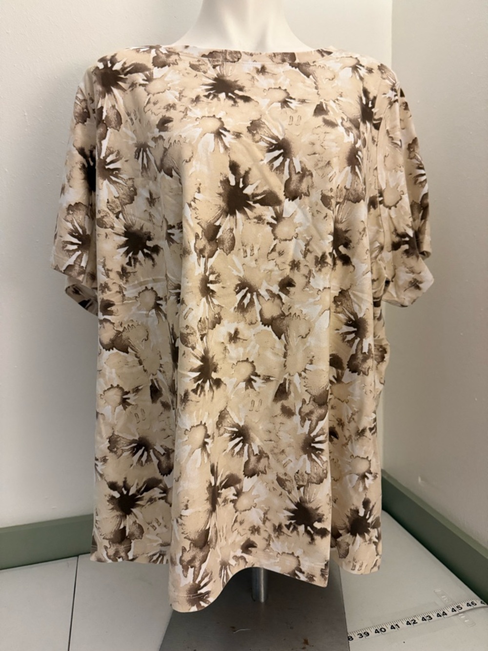 Neutral Floral Print Top - Beige & Brown NWOT